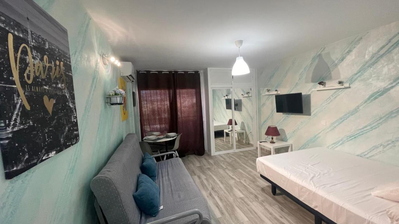 Estudio Jupiter Vista Al Mar Benalmadena Luaran gambar