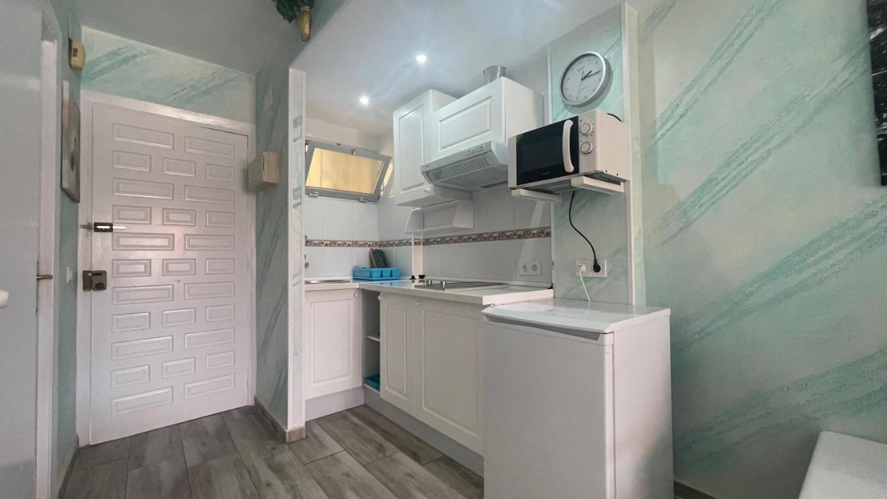 Estudio Jupiter Vista Al Mar Benalmadena Luaran gambar