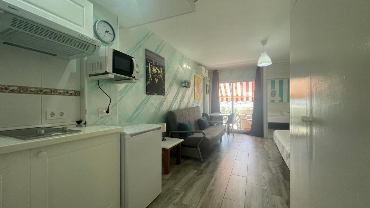 Estudio Jupiter Vista Al Mar Benalmadena Luaran gambar