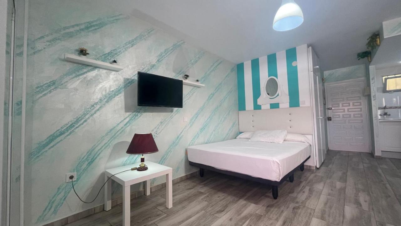 Estudio Jupiter Vista Al Mar Benalmadena Luaran gambar